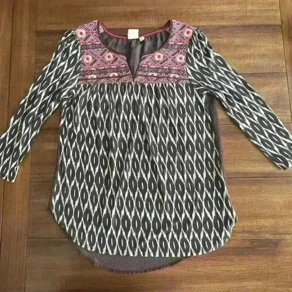 One September 3/4 Sleeve Casual Top Size Small - Picture 5 of 10